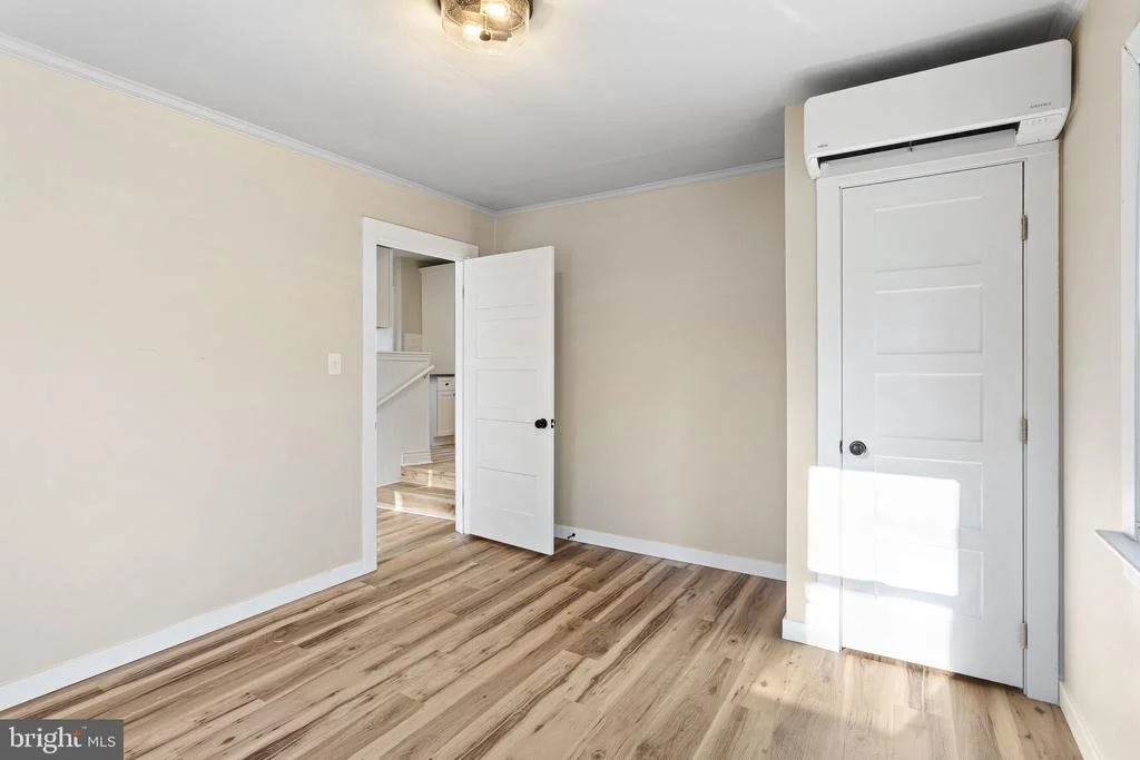 Photo of 945 WASHINGTON AVENUE