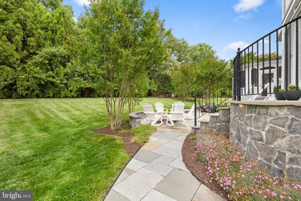 Photo of 8328 PINE KNOTT COURT