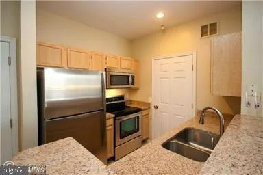 Photo of Unit 5207 at 1581 SPRING GATE DRIVE