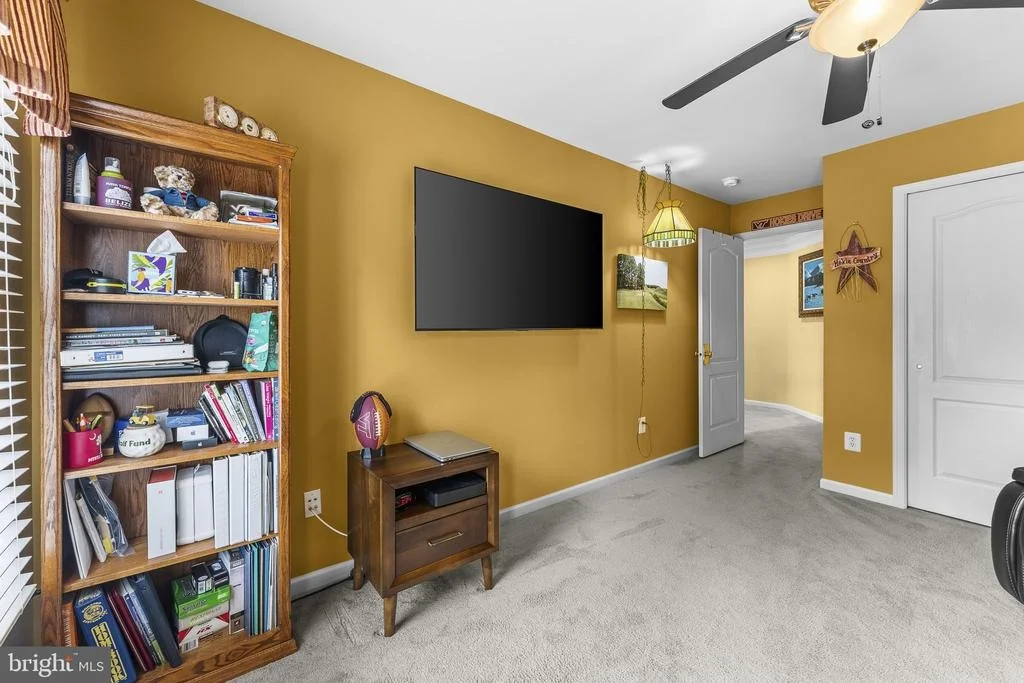 Photo of 5777 WATERLOO BRIDGE CIRCLE