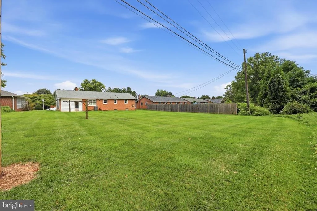 Photo of 227 WYNGATE DRIVE