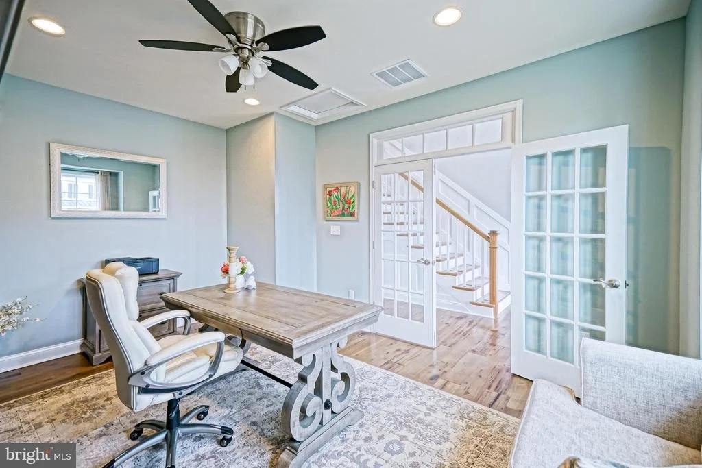 Photo of 33285 MAGGIE LANE