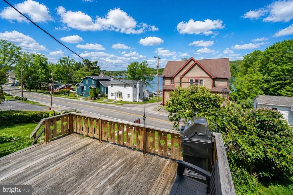Photo of 682 MARSH HILL ROAD