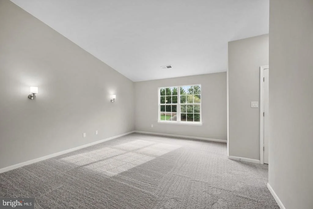 Photo of 927 FAIRWOOD DRIVE