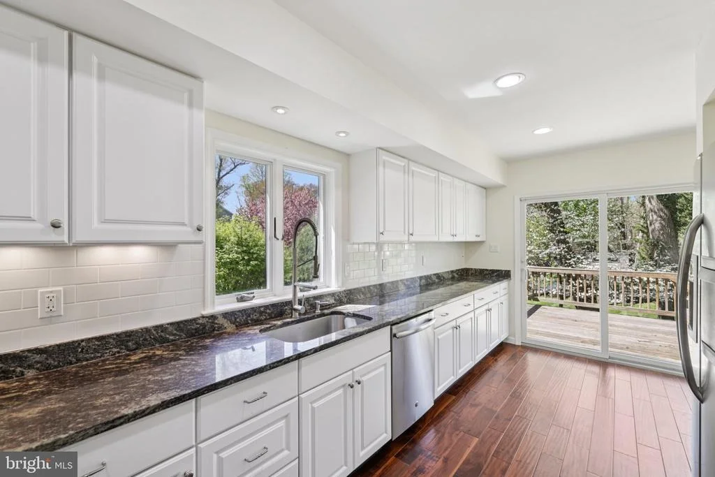 Photo of 2921 DUVALL ROAD