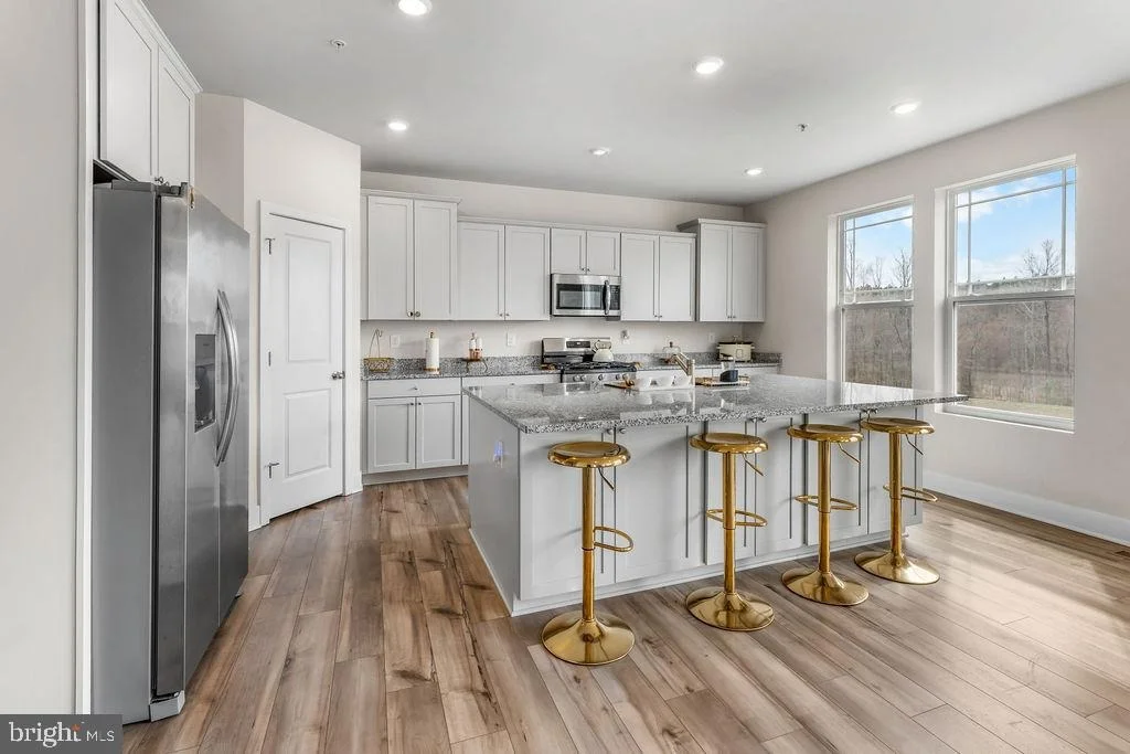 Photo of 5196 NEWPORT CIRCLE