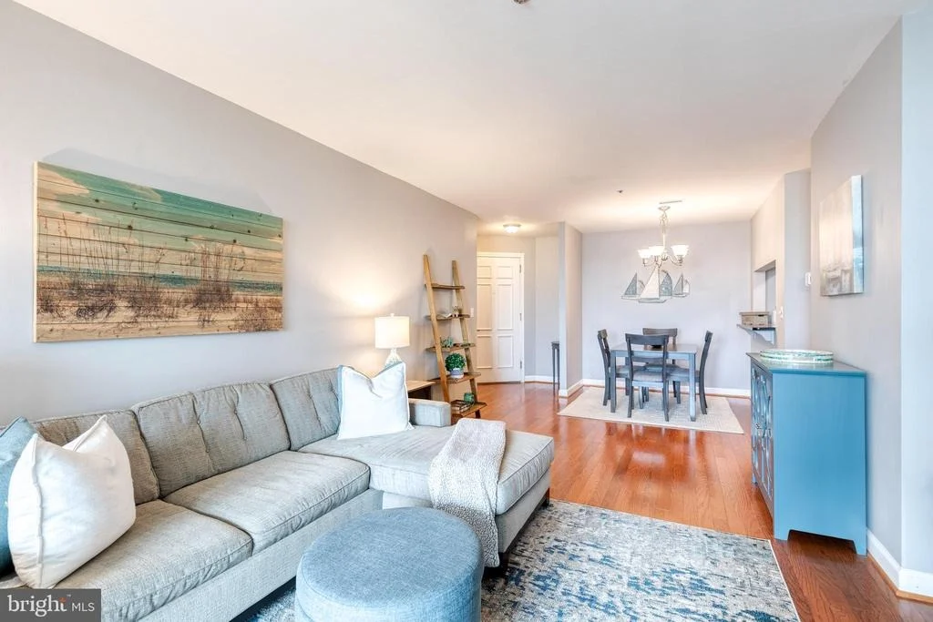 Photo of Unit 305 at 100 HARBORVIEW DRIVE