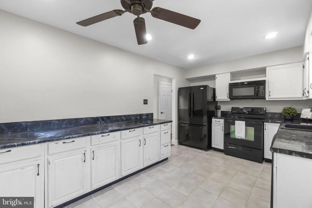 Photo of 839 CHANTER DRIVE