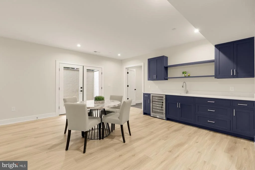 Photo of 9512 FOREST ROAD