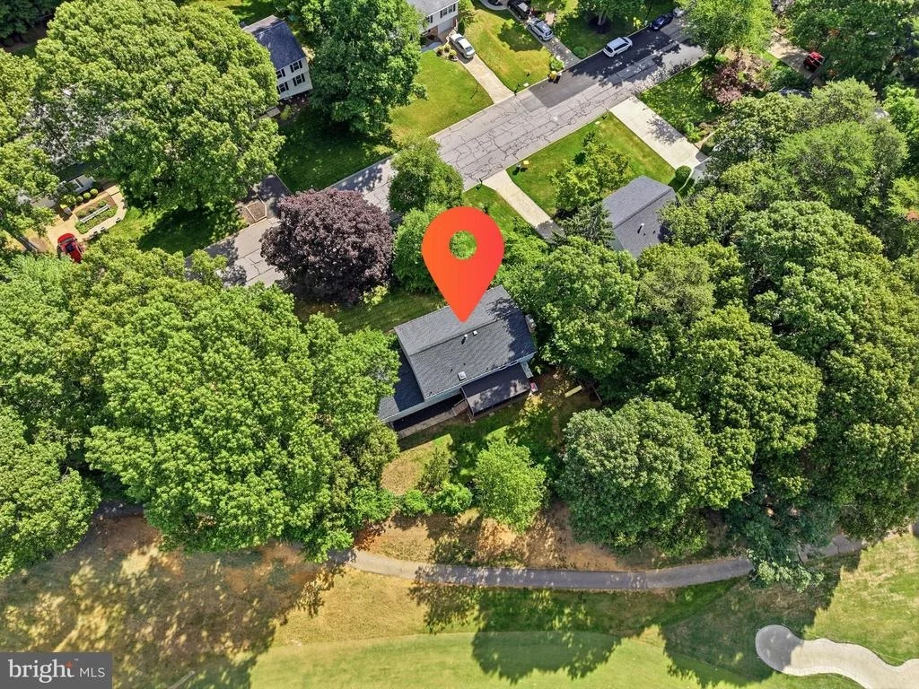 Photo of 636 BAY GREEN DRIVE