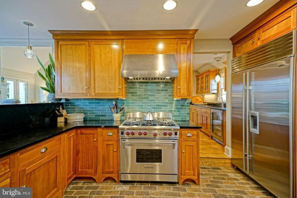 Photo of 558 PILOTTOWN ROAD