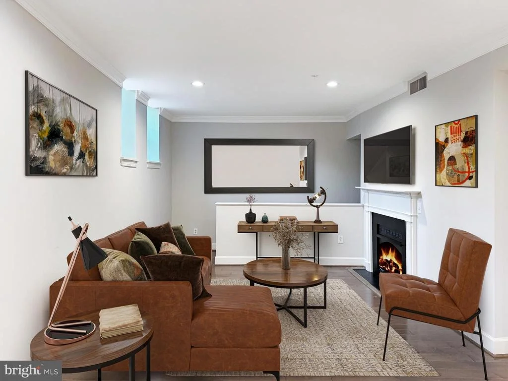 Photo of Unit PLA at 413 STUART CIRCLE