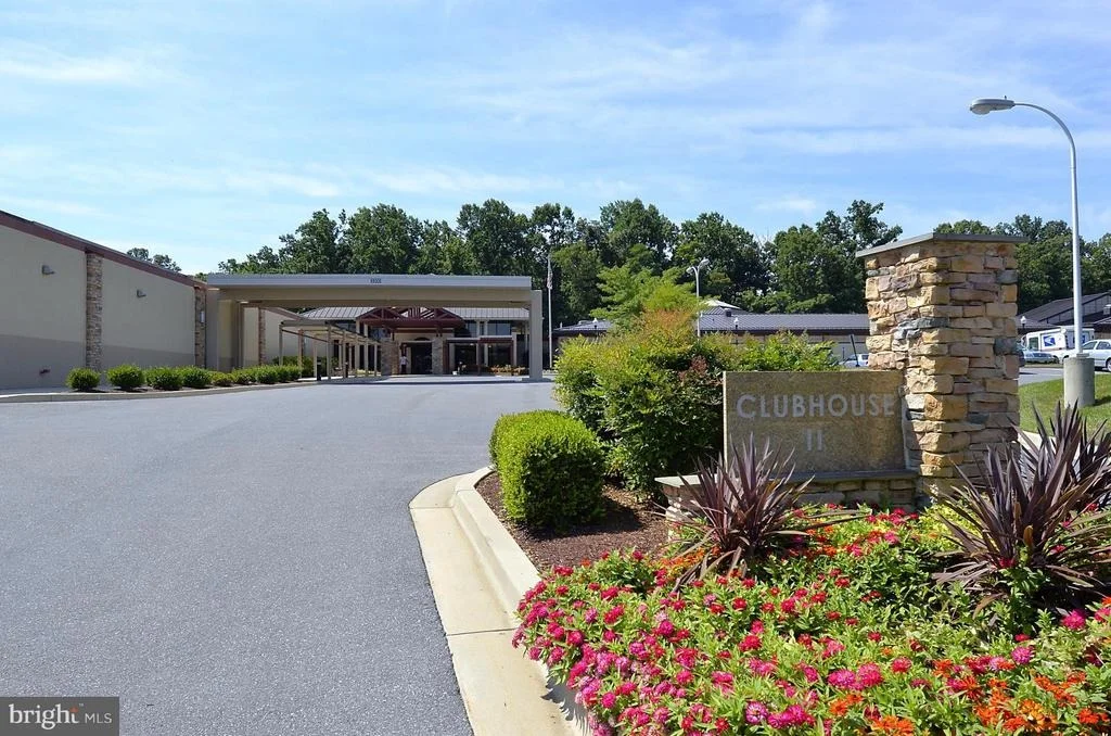 Photo of Unit 3312 at 15115 INTERLACHEN DRIVE