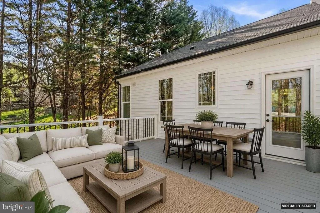 Photo of 7125 EDGEMONT ROAD