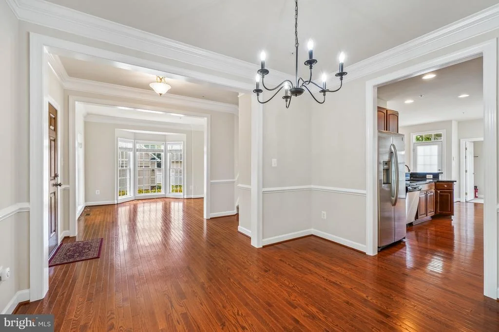 Photo of 4104 TOTTENHAM STREET