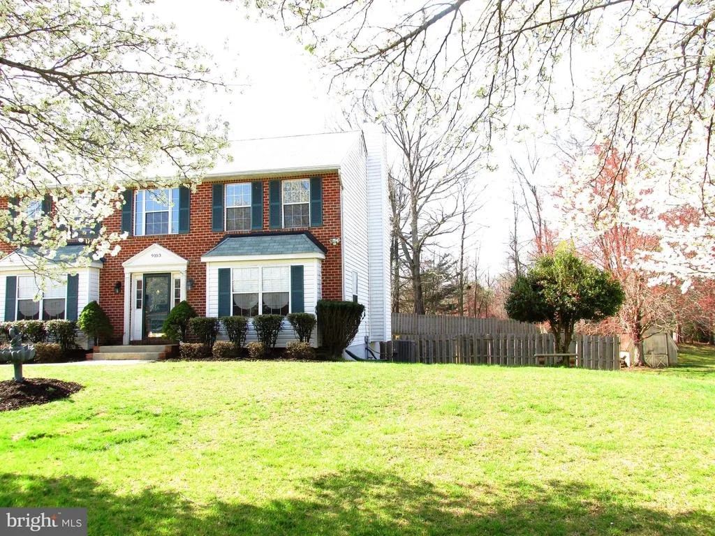 Photo of 9103 JOUSTING LANE