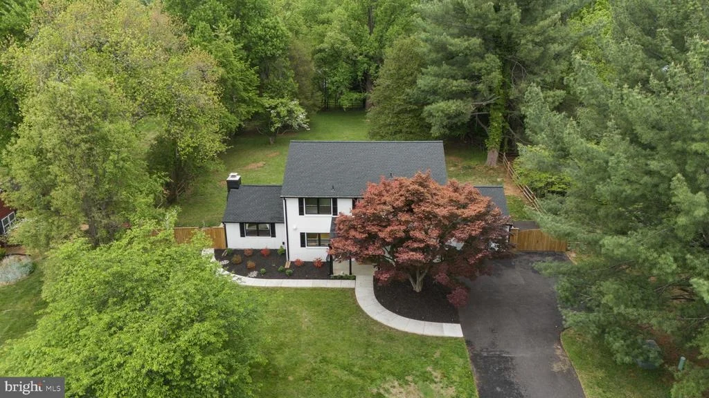 Photo of 3709 KING WILLIAM DRIVE
