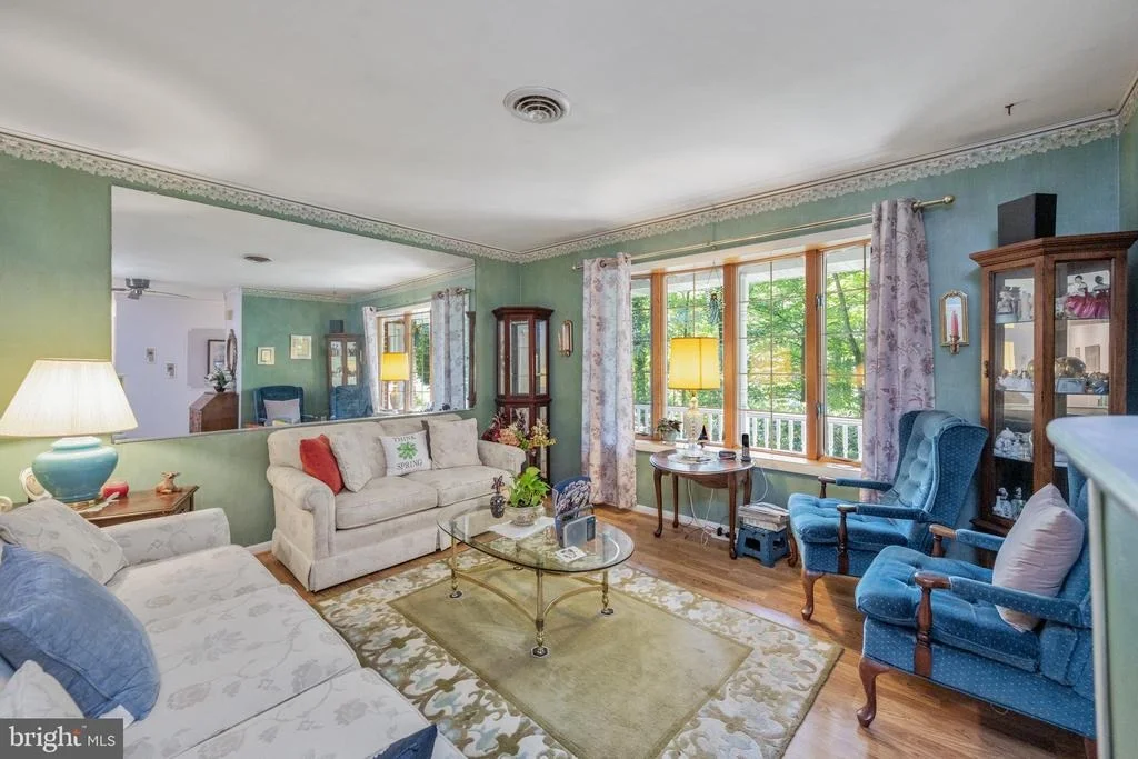 Photo of 932 WESTERN CHAPEL ROAD