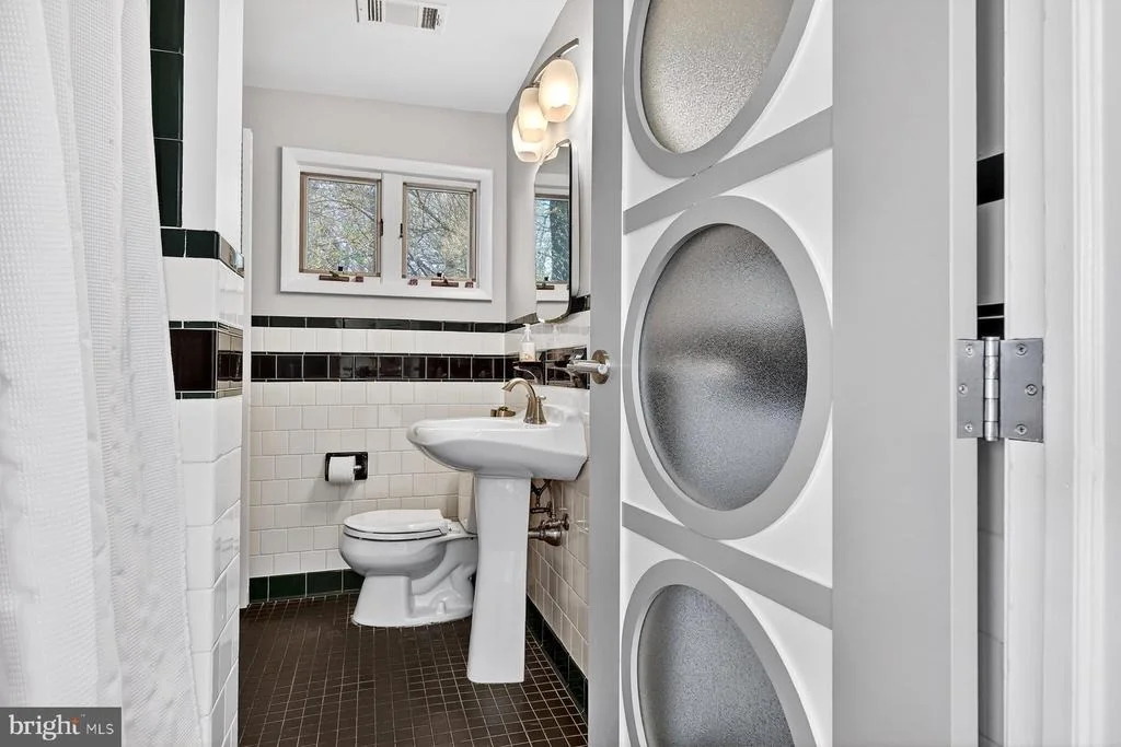 Photo of 3516 LOCH HAVEN DRIVE
