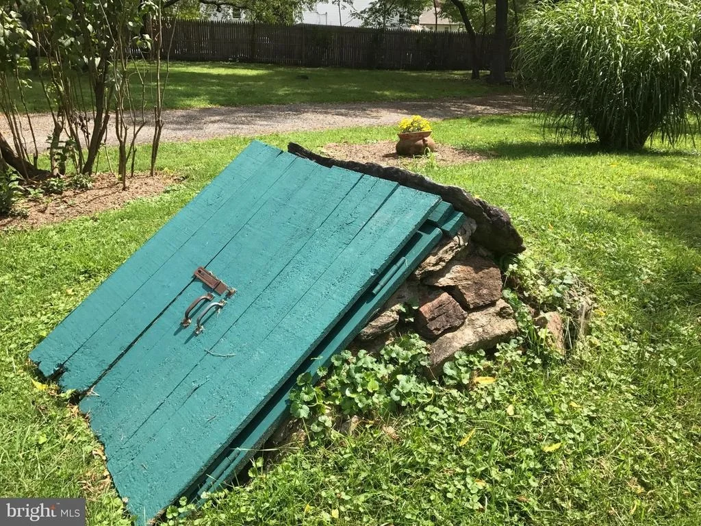 Photo of 2708 SPENCERVILLE ROAD