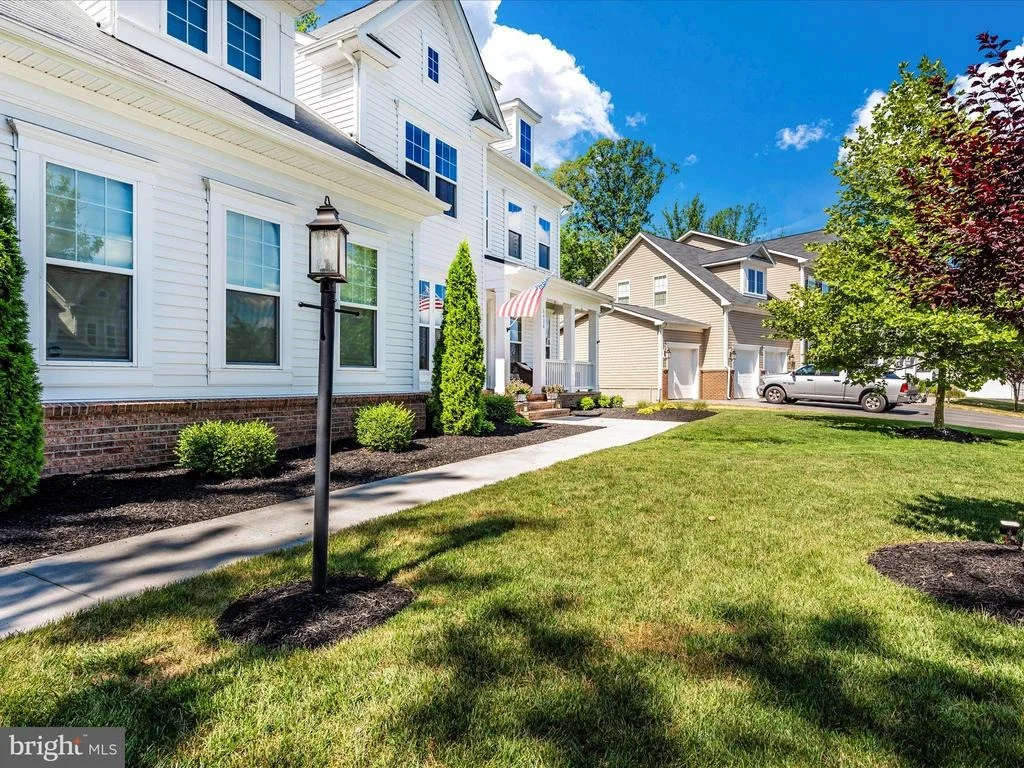 Photo of 6436 DRESDEN PLACE