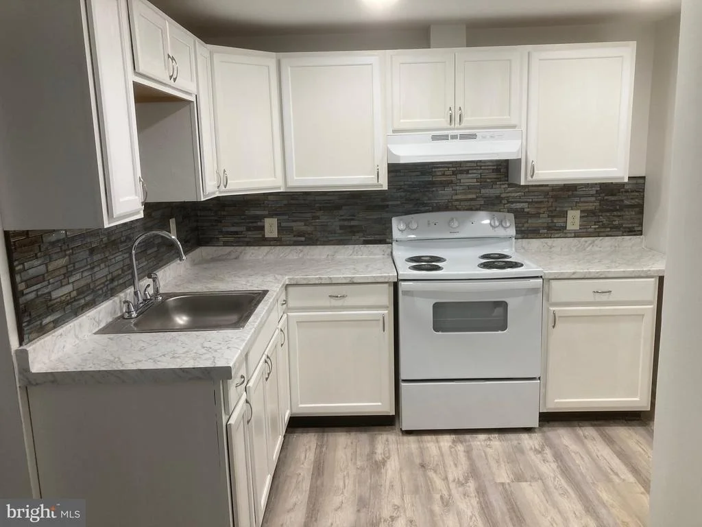 Photo of 389 STEVENSON DRIVE