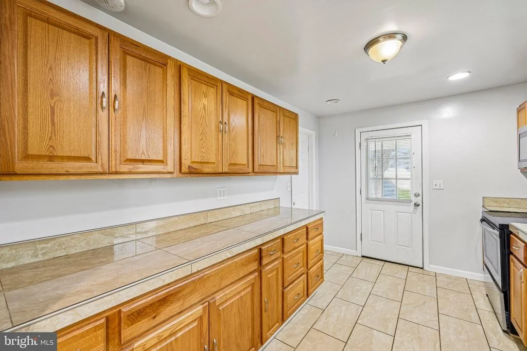 Photo of 25828 OLD HUNDRED ROAD