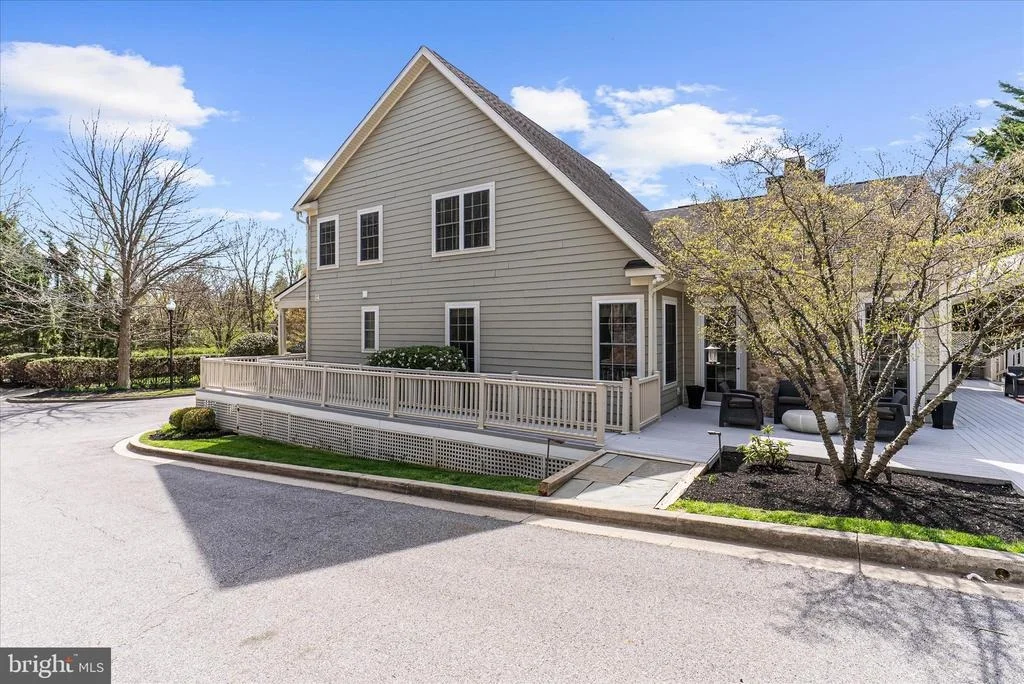 Photo of 1102 WASHINGTONVILLE DRIVE
