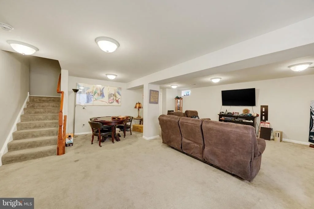 Photo of 535 STONEHAVEN DRIVE