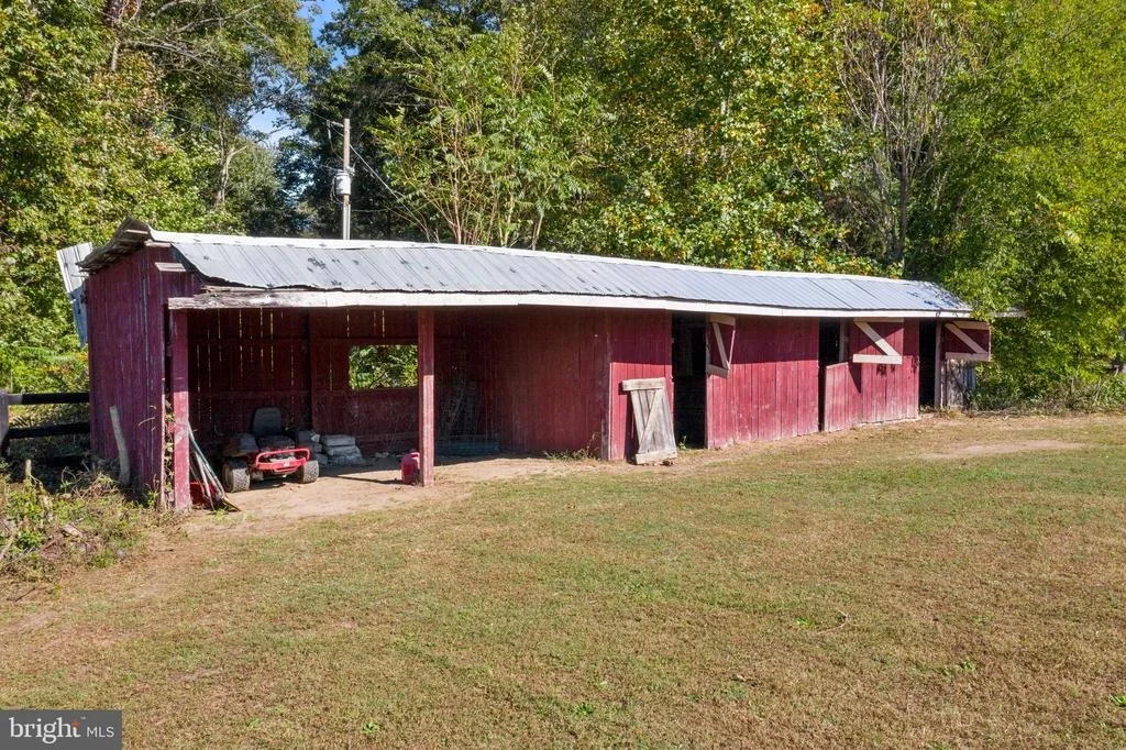 Photo of 1745 ROLLING PATH ROAD