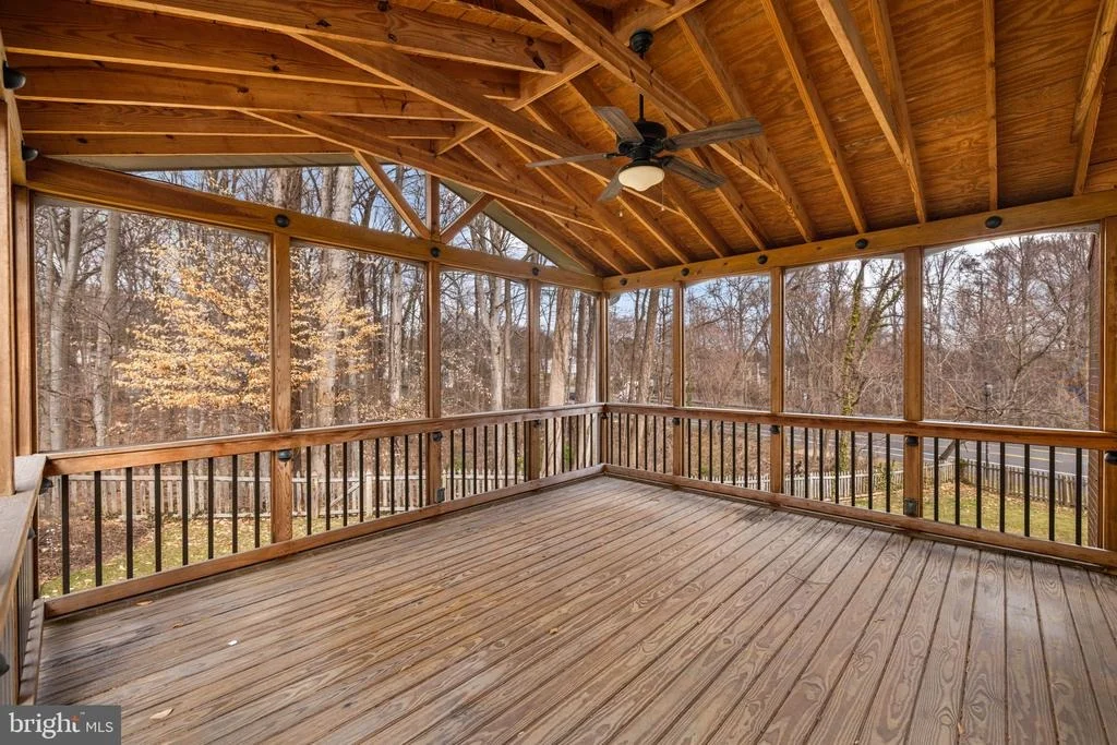 Photo of 6300 GLENBARD ROAD
