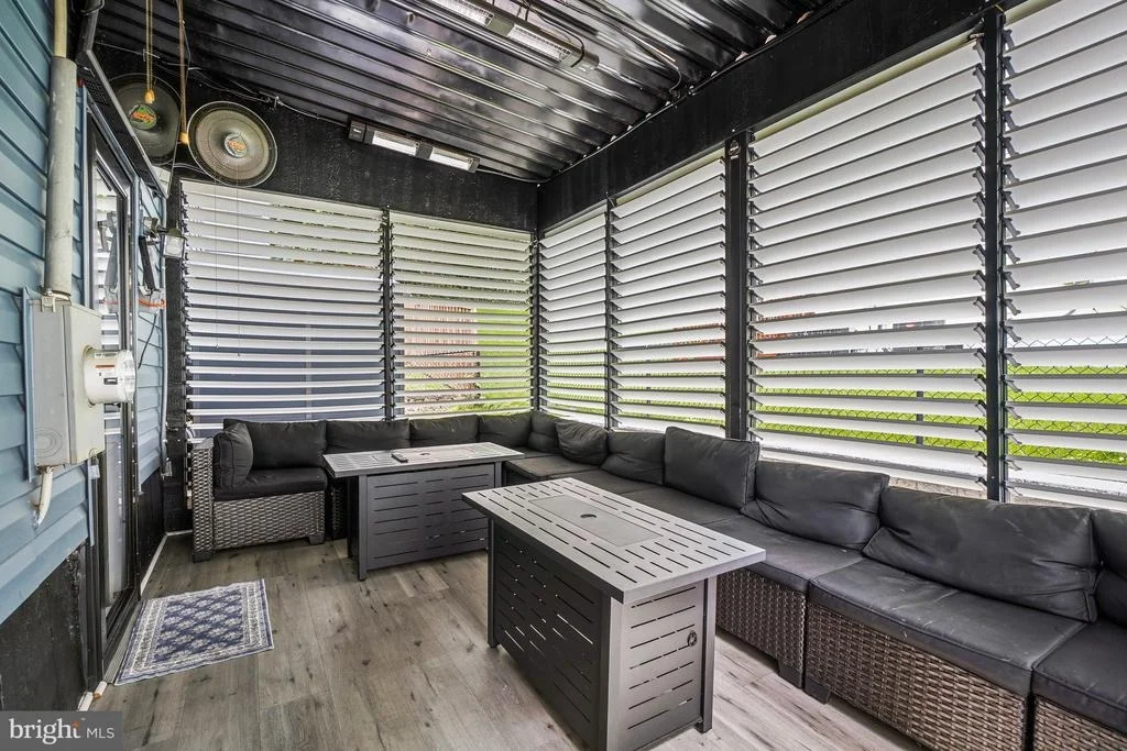 Photo of 4313 IVY GLEN ROAD
