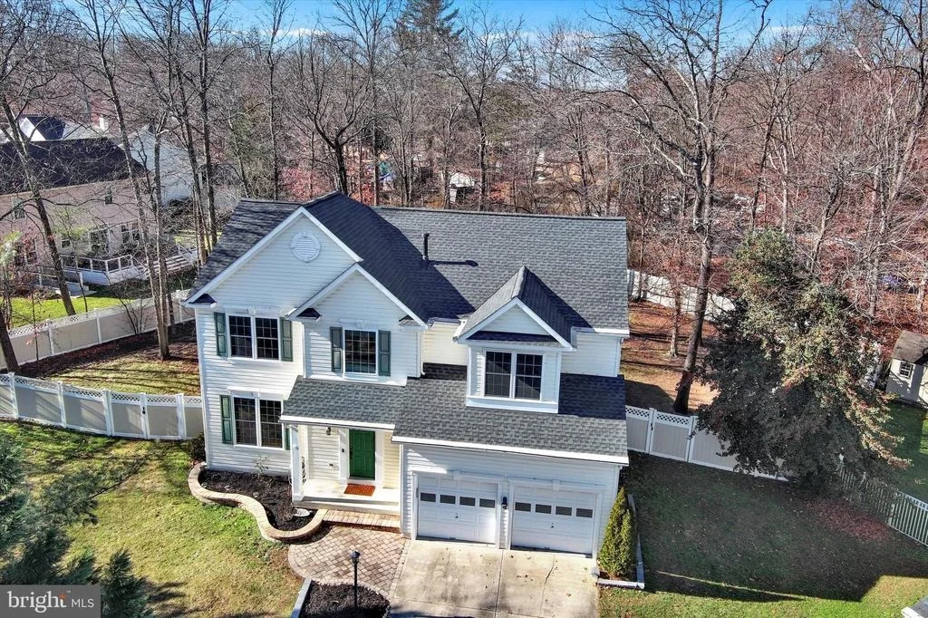 Photo of 1590 CHAPMAN ROAD