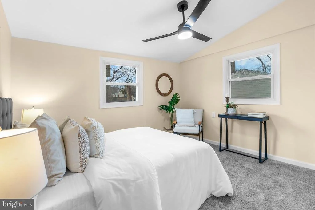 Photo of 3905 LOVE AVENUE