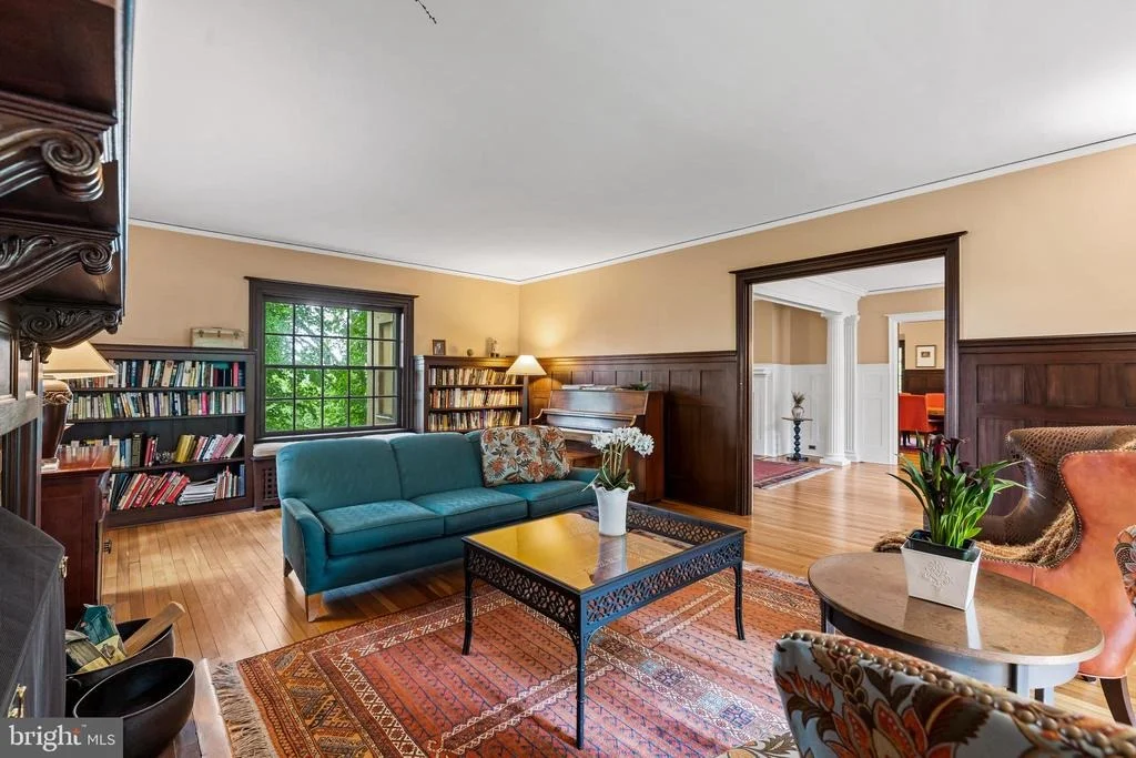 Photo of 222 LONGWOOD ROAD