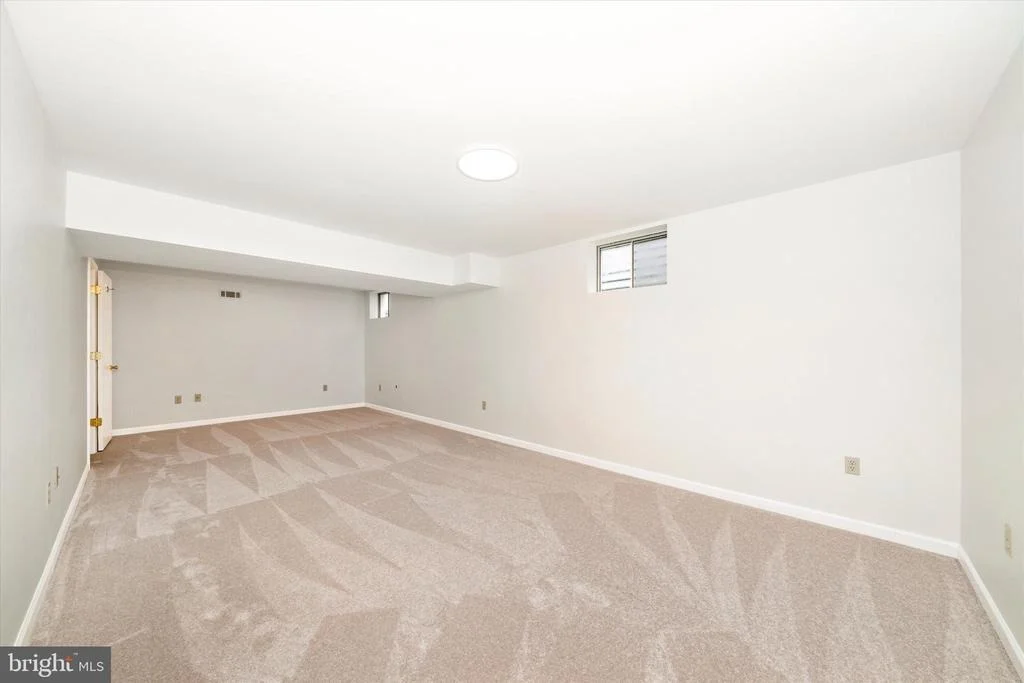 Photo of 2447 MERCHANT STREET