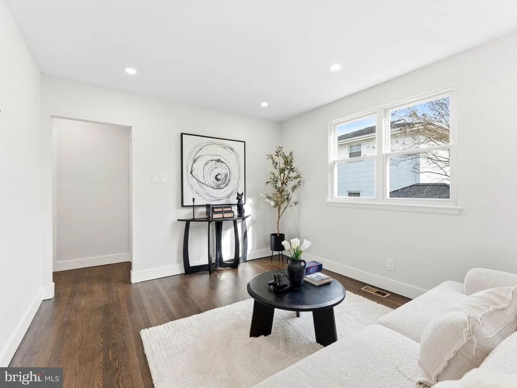 Photo of 206 RAMBLEWOOD