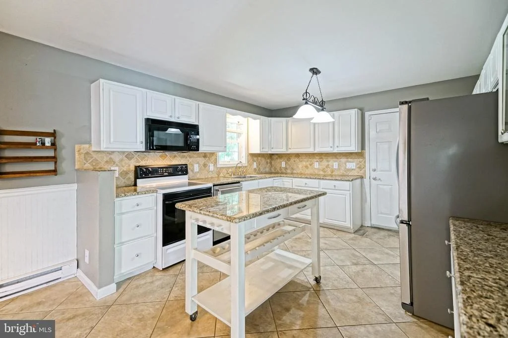 Photo of 102 MALLARD DRIVE