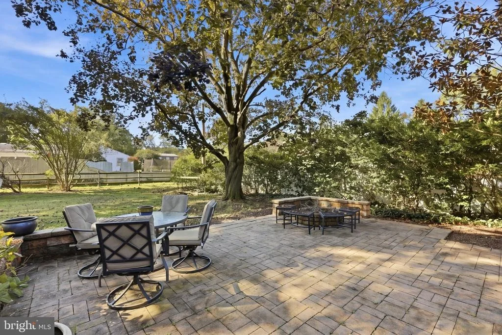 Photo of 154 S FAIRFIELD DRIVE