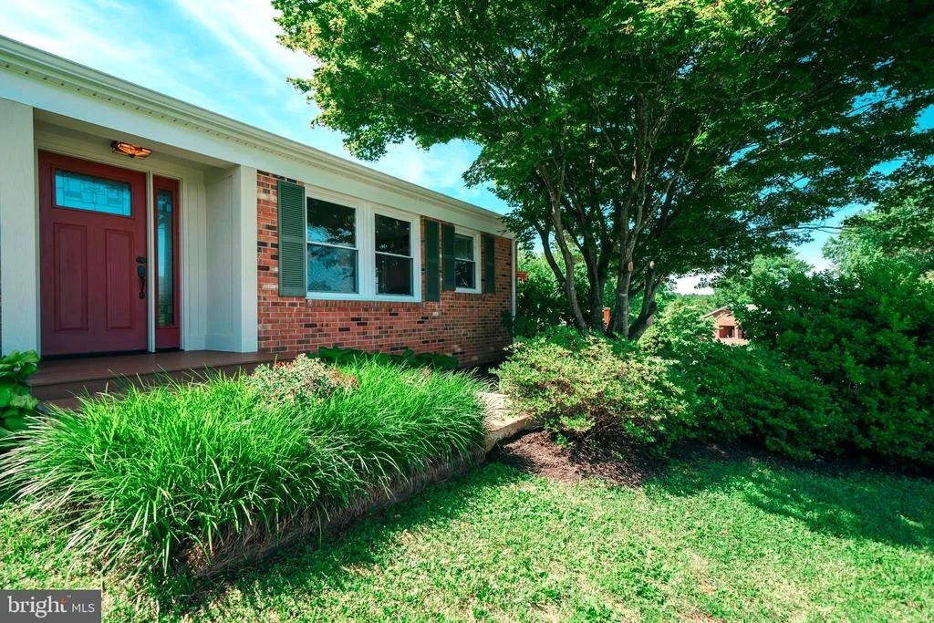 Photo of 230 BLANKENBAKER ROAD
