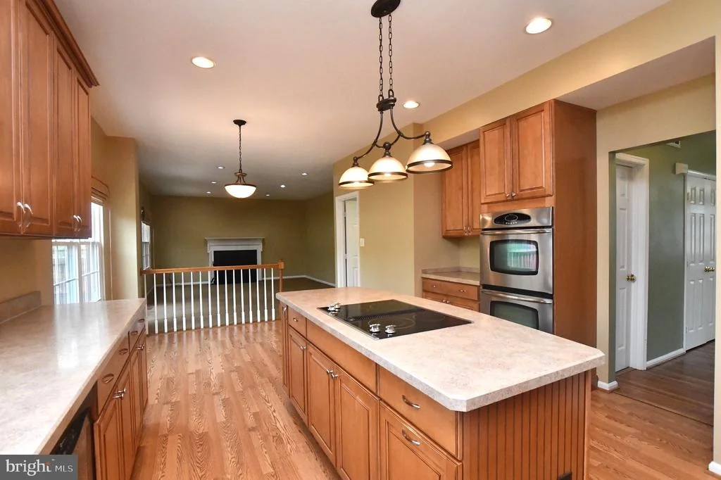 Photo of 46 CHRISTOPHER WAY