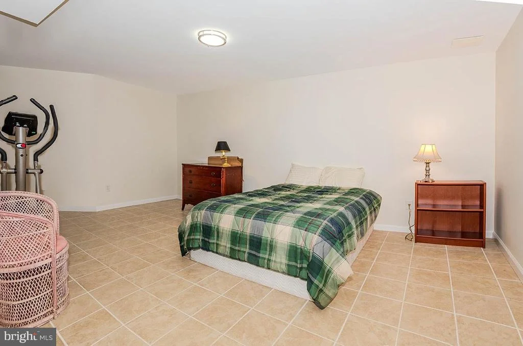 Photo of 1651 TRAWLER LANE