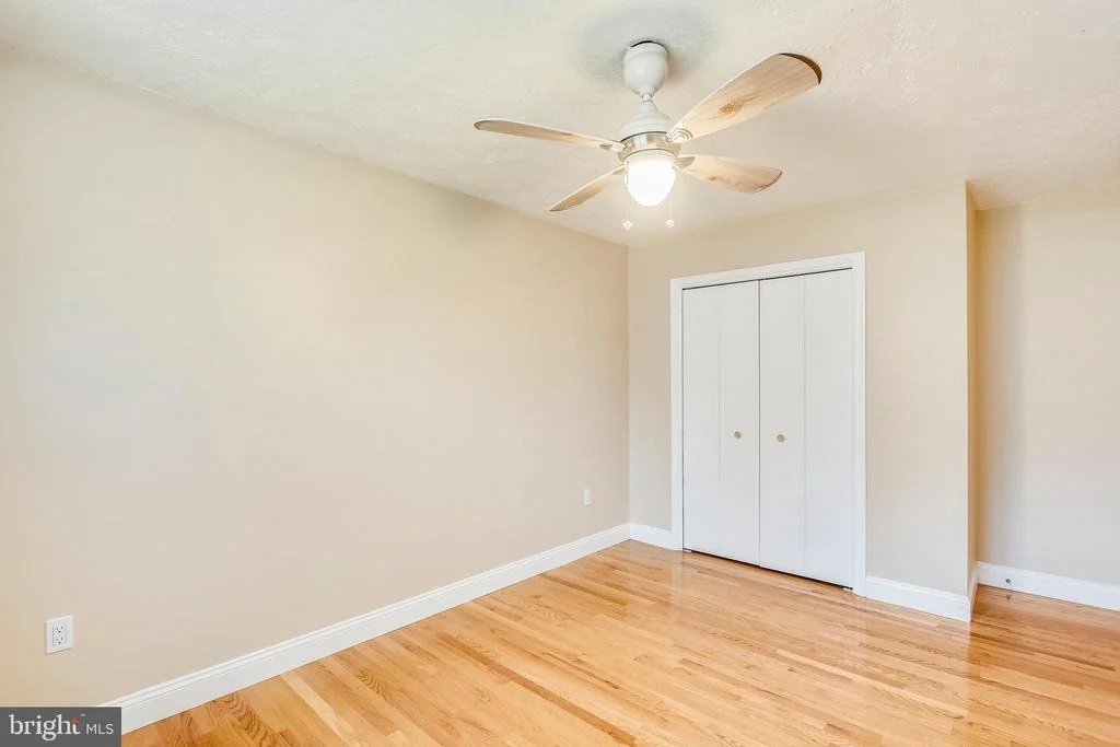 Photo of 15209 DONNA DRIVE