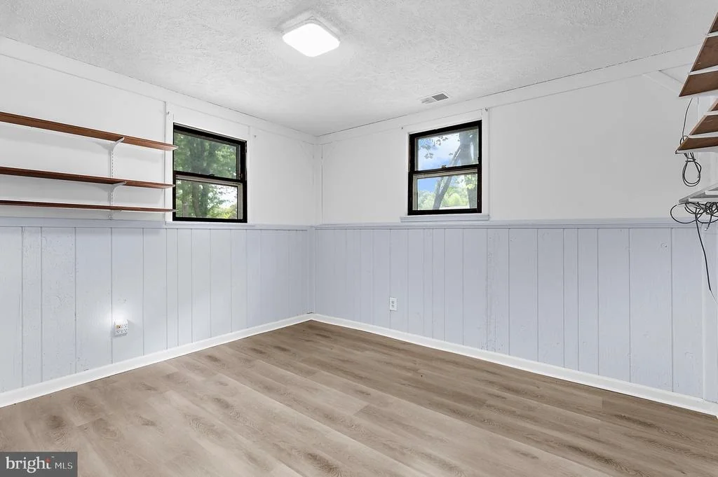 Photo of 130 CIRCLE ROAD