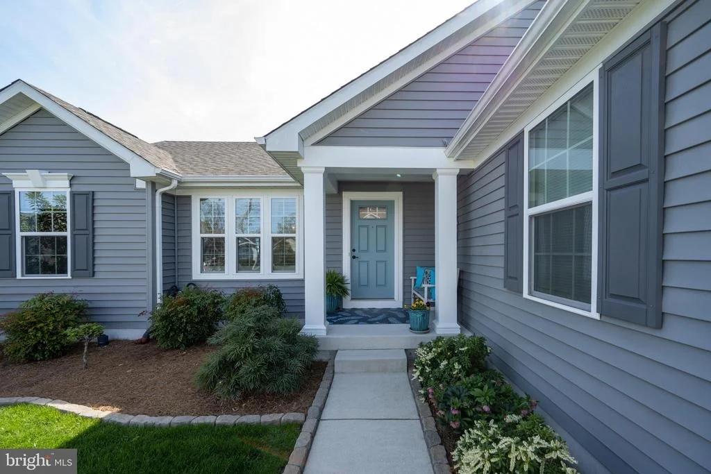 Photo of 33059 OGRE DRIVE