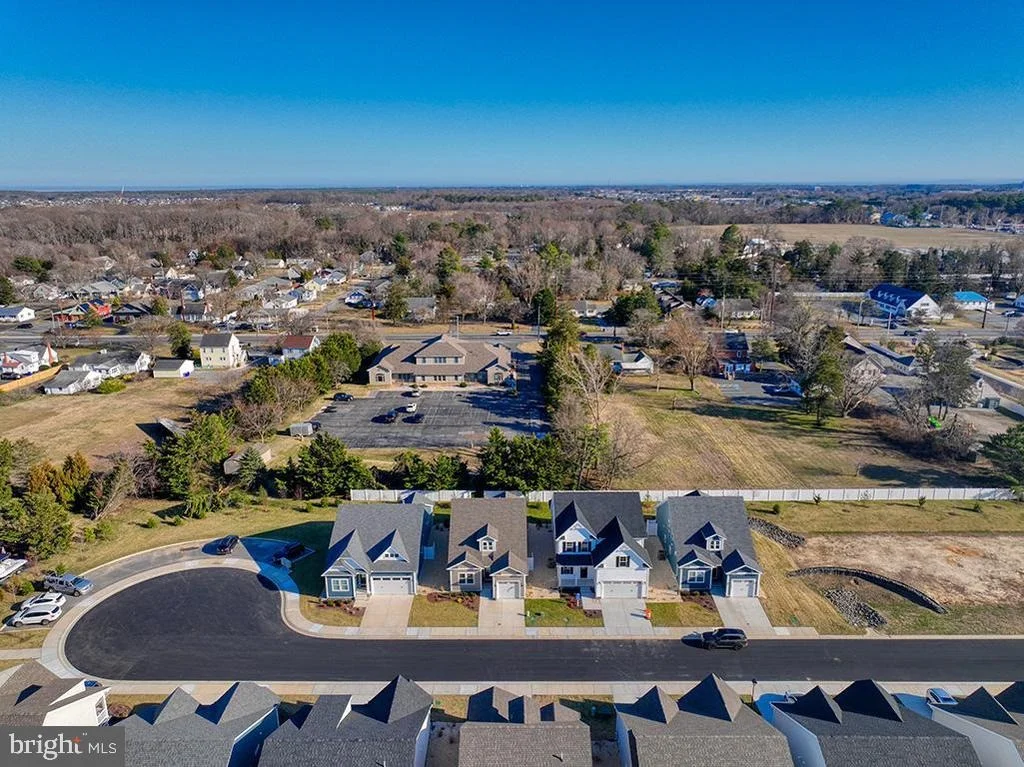 Photo of 33768 CATCHING COVE COURT