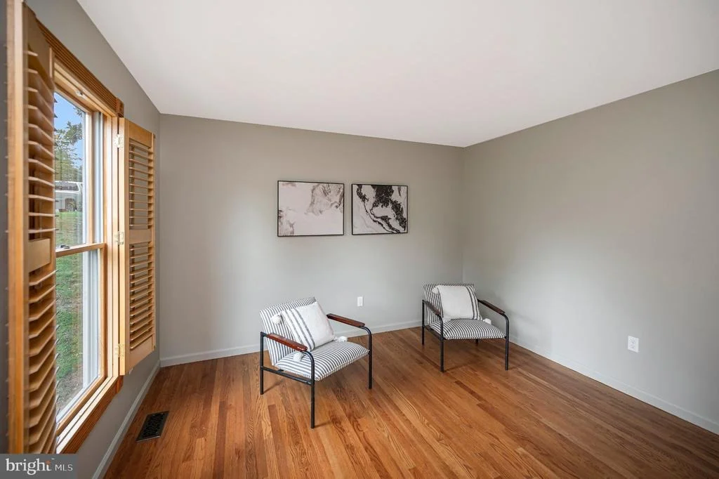 Photo of 4204 AVON DRIVE