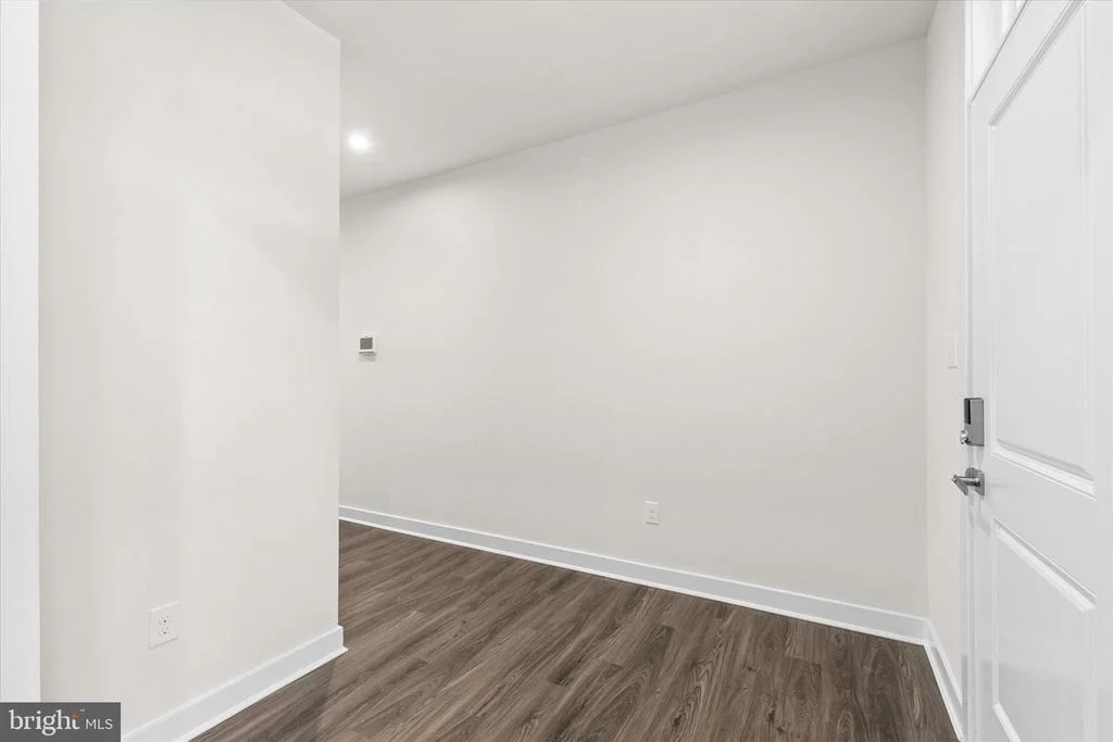 Photo of 17 LUZERNE DRIVE