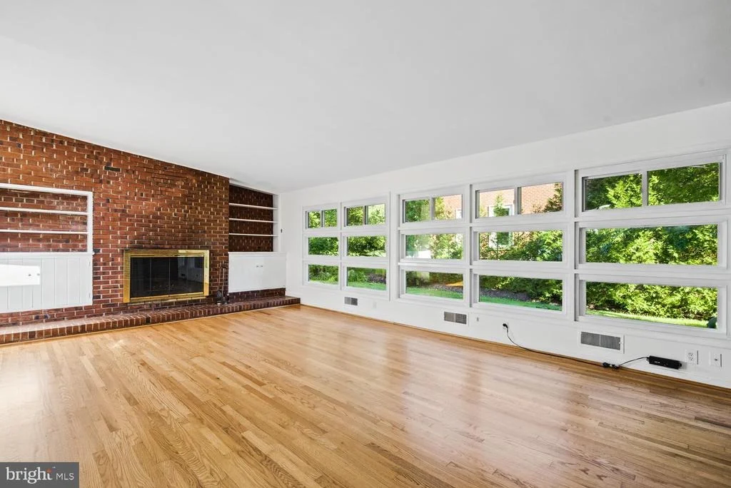 Photo of 9408 FOREST HAVEN DRIVE