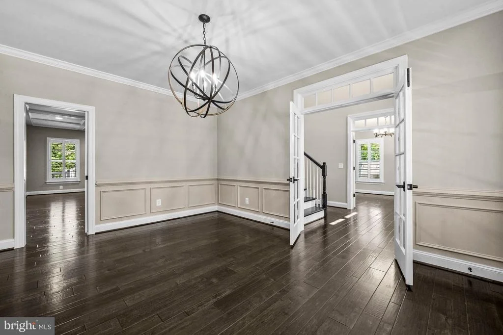 Photo of 8404 STONEWALL DRIVE